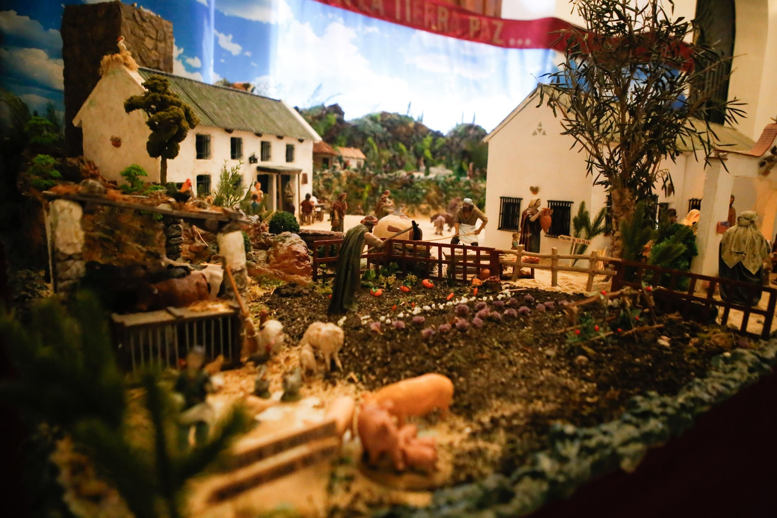 Fotos del belén inspirado en La Polvorilla de Los Barrios