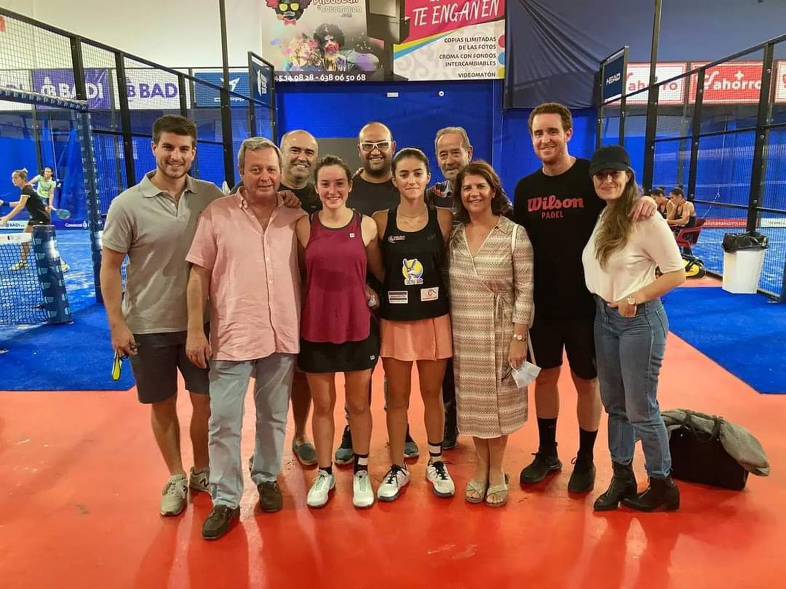 Lucía Pérez y Claudia Fernández, felices tras su gran logro en Córdoba.