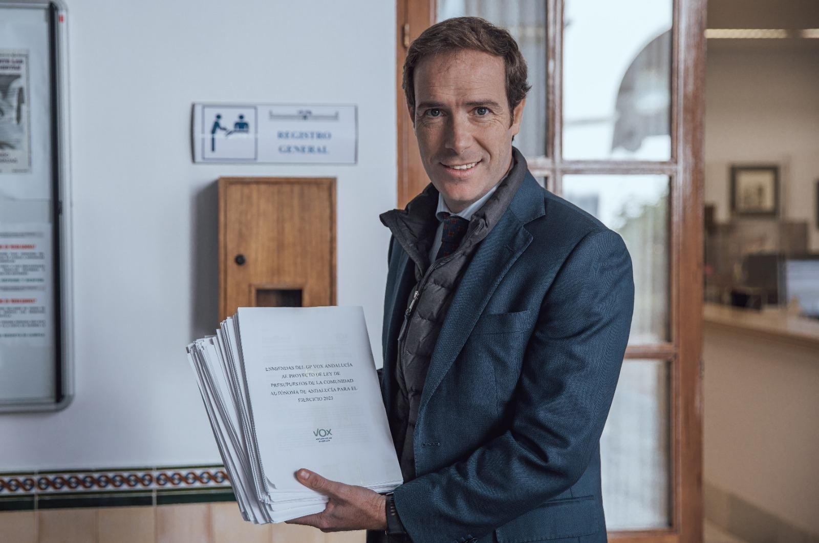 Javier Cortés en la presentación de las enmiendas de Vox en el Parlamento andaluz.