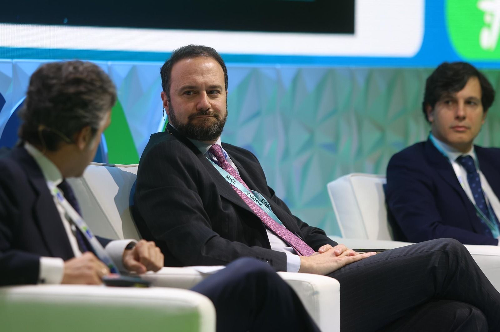 Imágenes de la mesa redonda 'H2V como vector de descarbonización' este viernes en Huelva