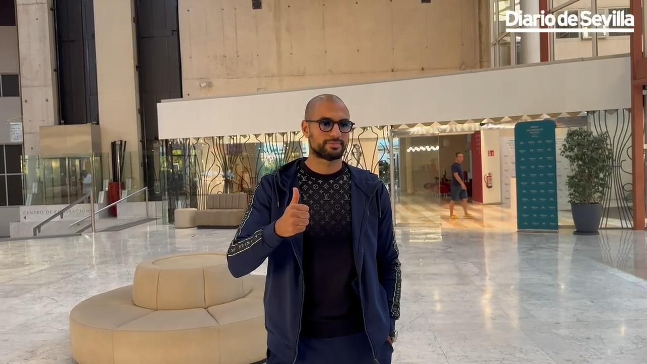 Sofyan Amrabat llega a Sevilla y ya está listo para incorporarse al Real Betis