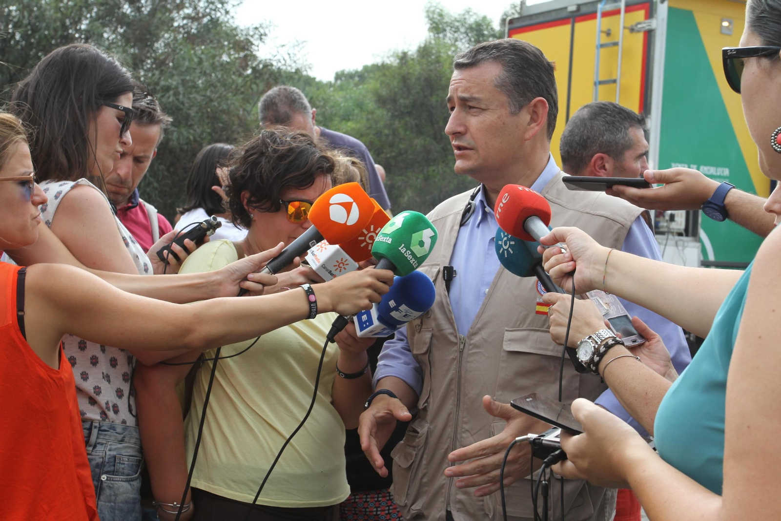 Las imágenes del incendio en Moguer y Mazagón
