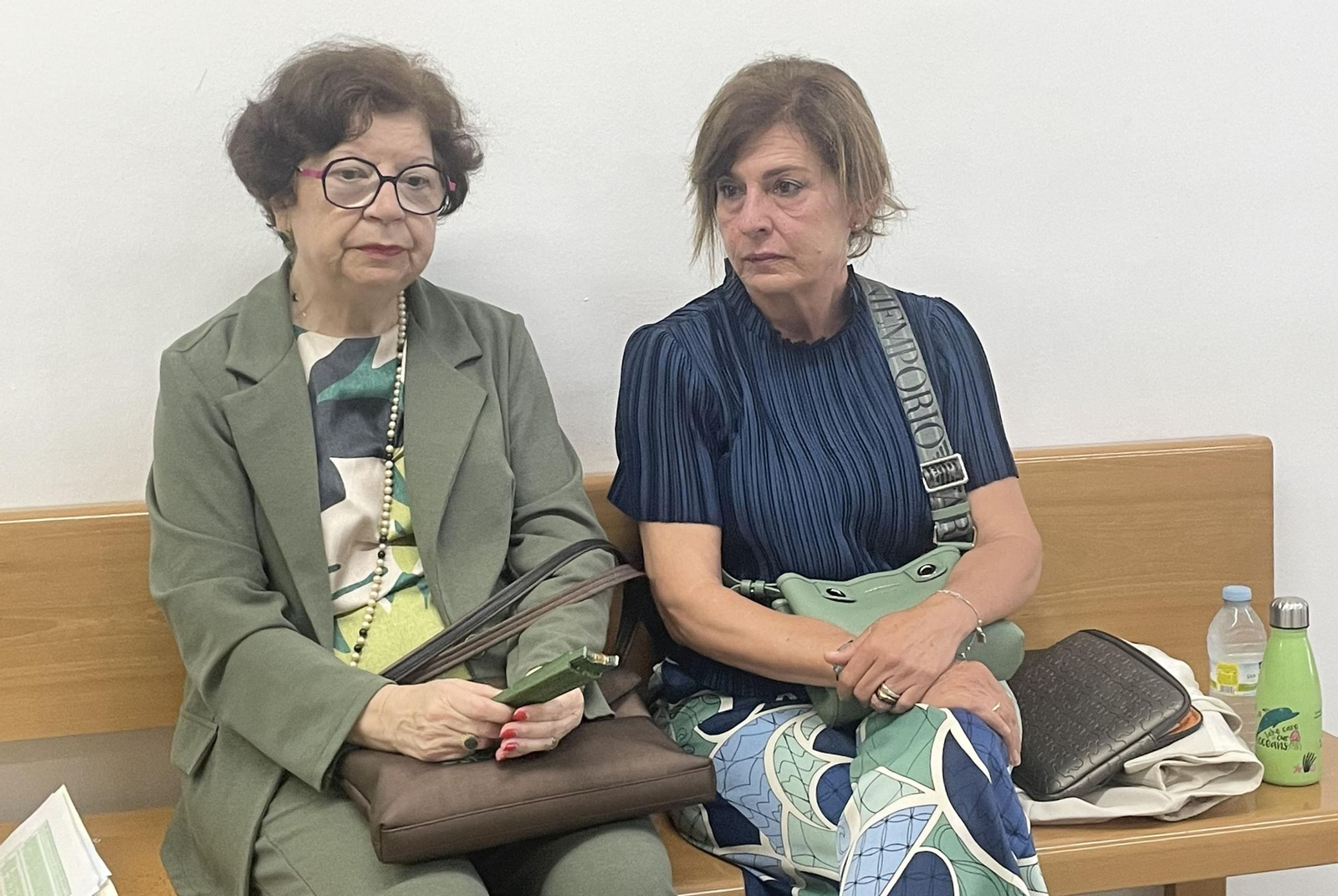 Salvadora Mateos y Mabel Deu.