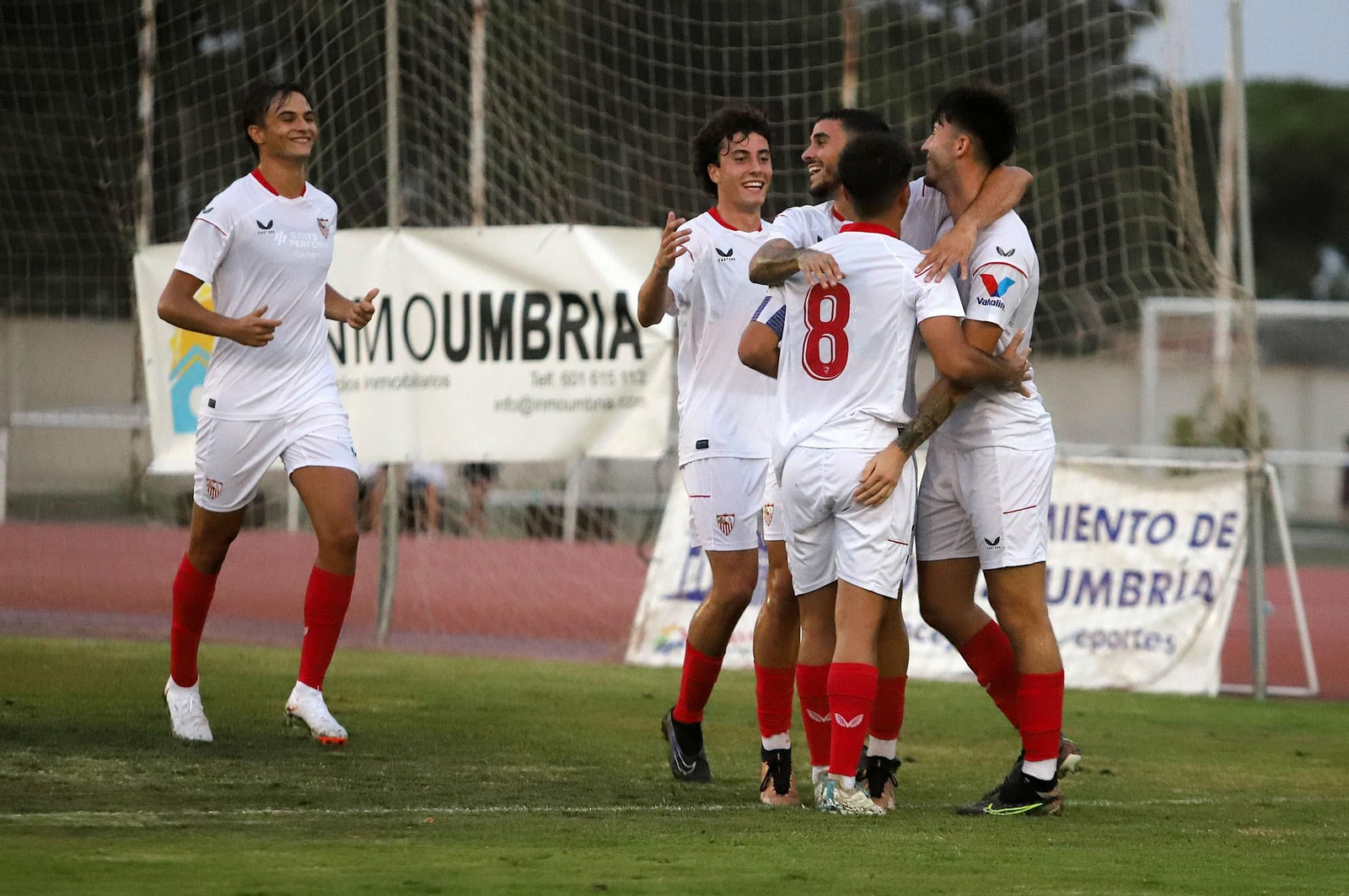 Imágenes del Recreativo de Huelva-Sevilla At en el Memorial Manuel González Rodríguez de Punta Umbría