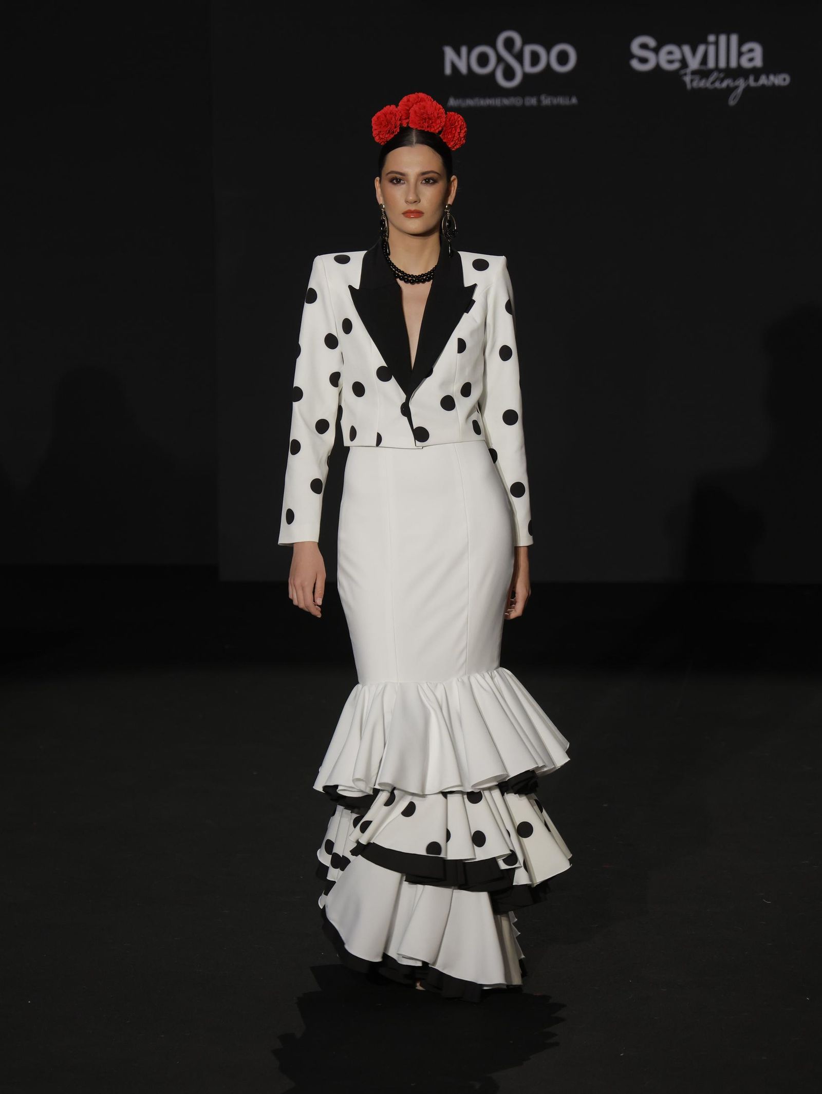 Emprende Lunares, el desfile de moda flamenca de Nené Atelier, que anticipa la Feria de Abril: todas las fotos.