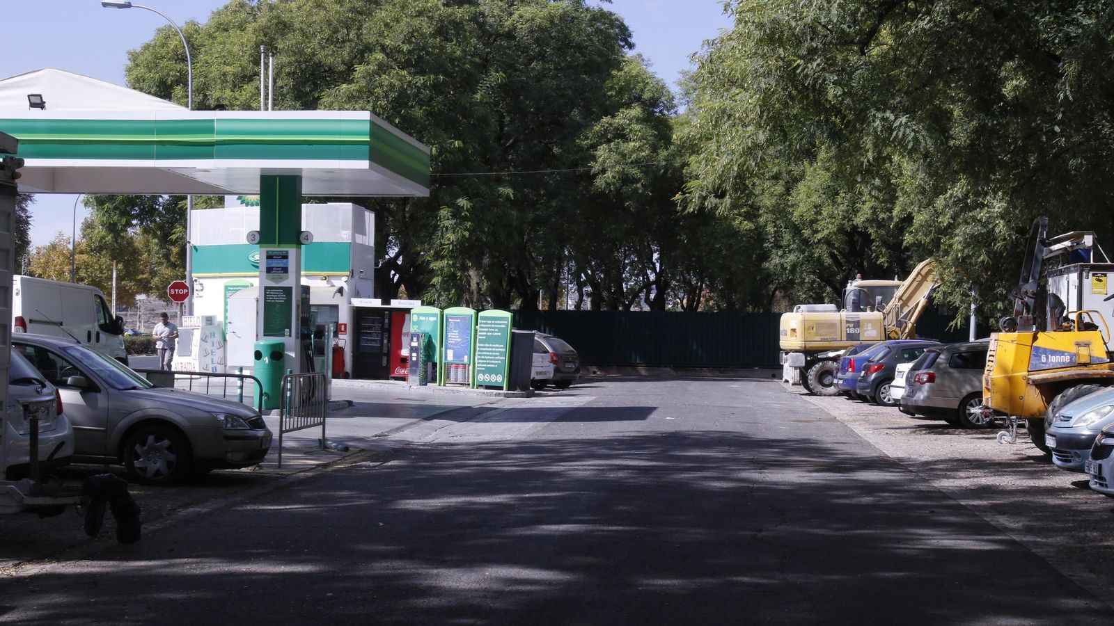 La gasolinera se encuentra en un espacio catalogado como zona verde en el PGOU.
