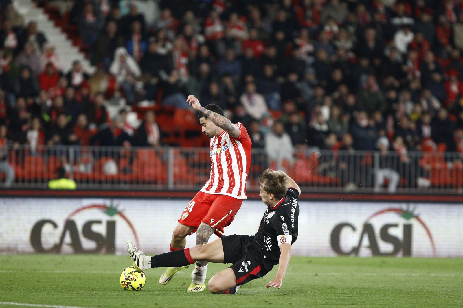U.D. Almería-Cultural y Deportiva Leonesa, en fotos