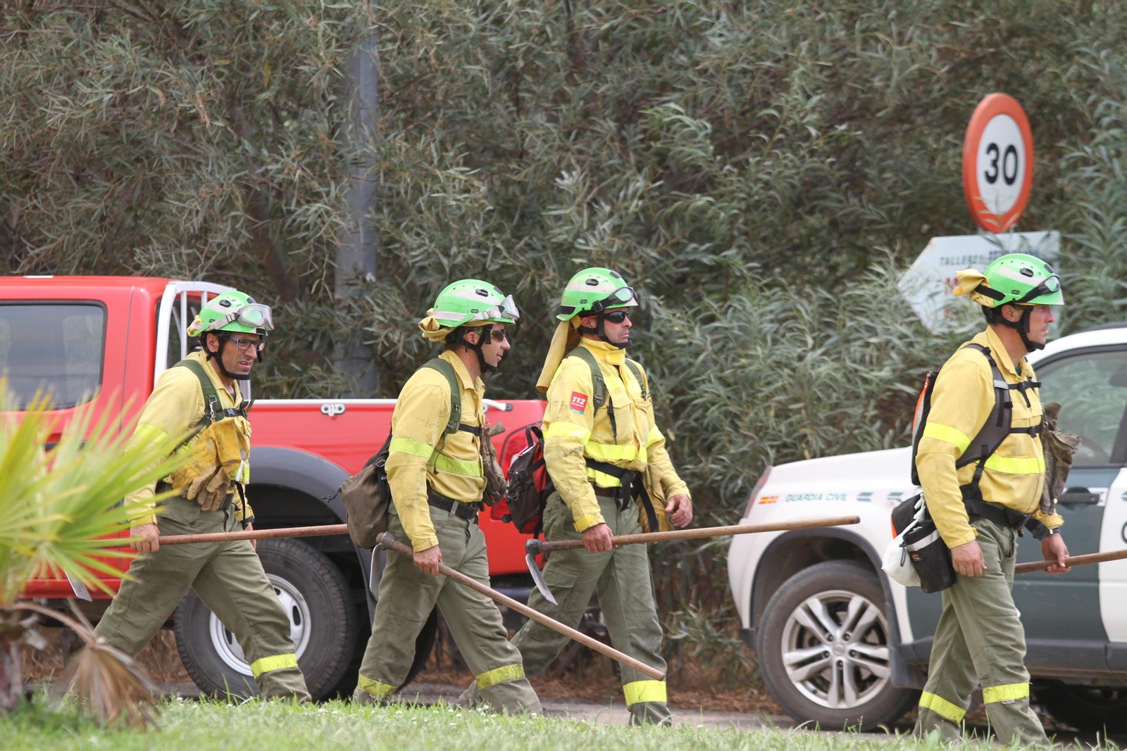 Las imágenes del incendio en Moguer y Mazagón