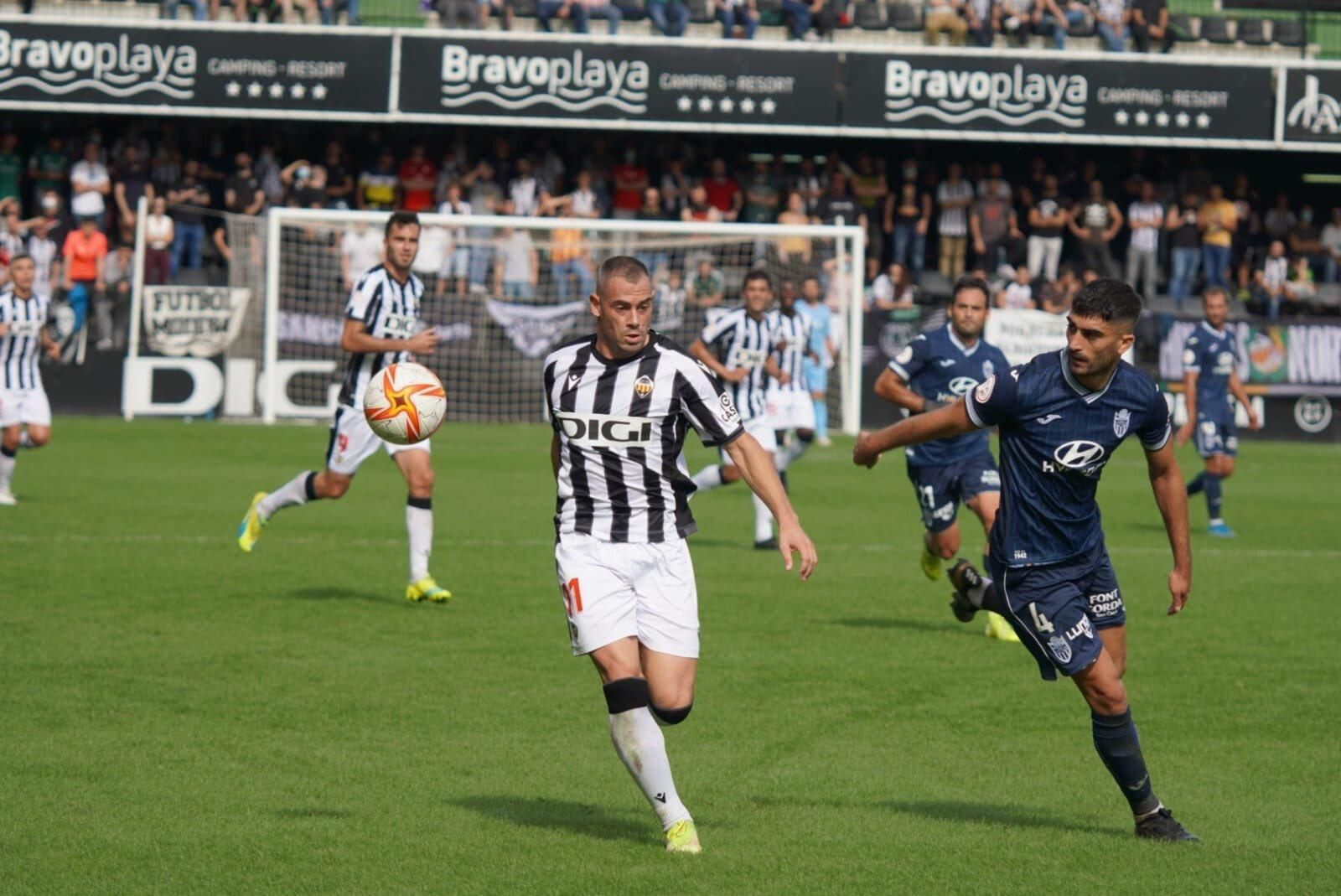 Una pugna del Castellón-Baleares.