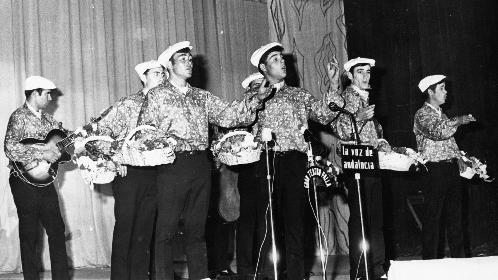 La comparsa de San Fernando 'Los floristas ambulantes', de 1968.