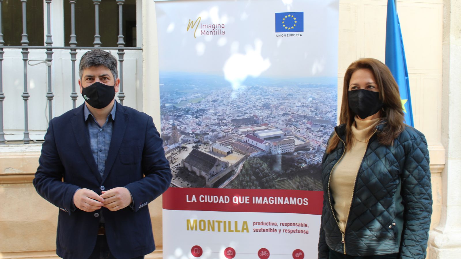 Rafael Llamas y Ana Rodríguez durante la presentación de las obras.