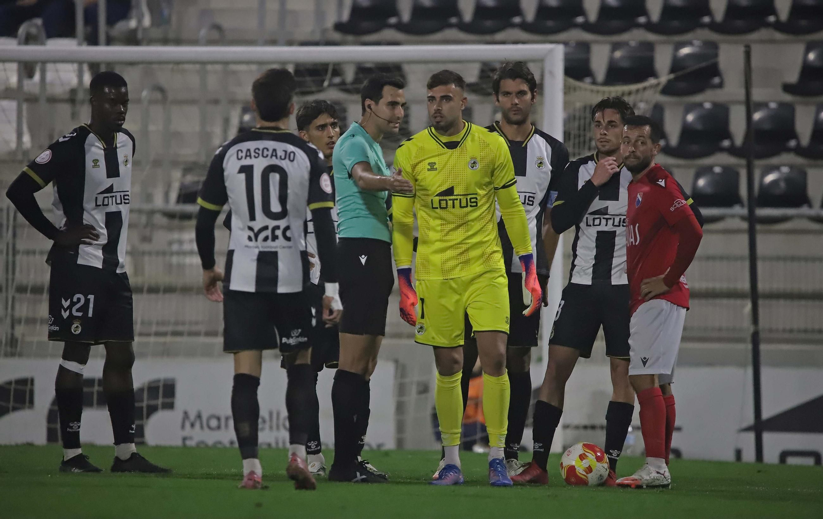 Las mejores fotos del Balona - Dos Hermanas de Tercera Federación