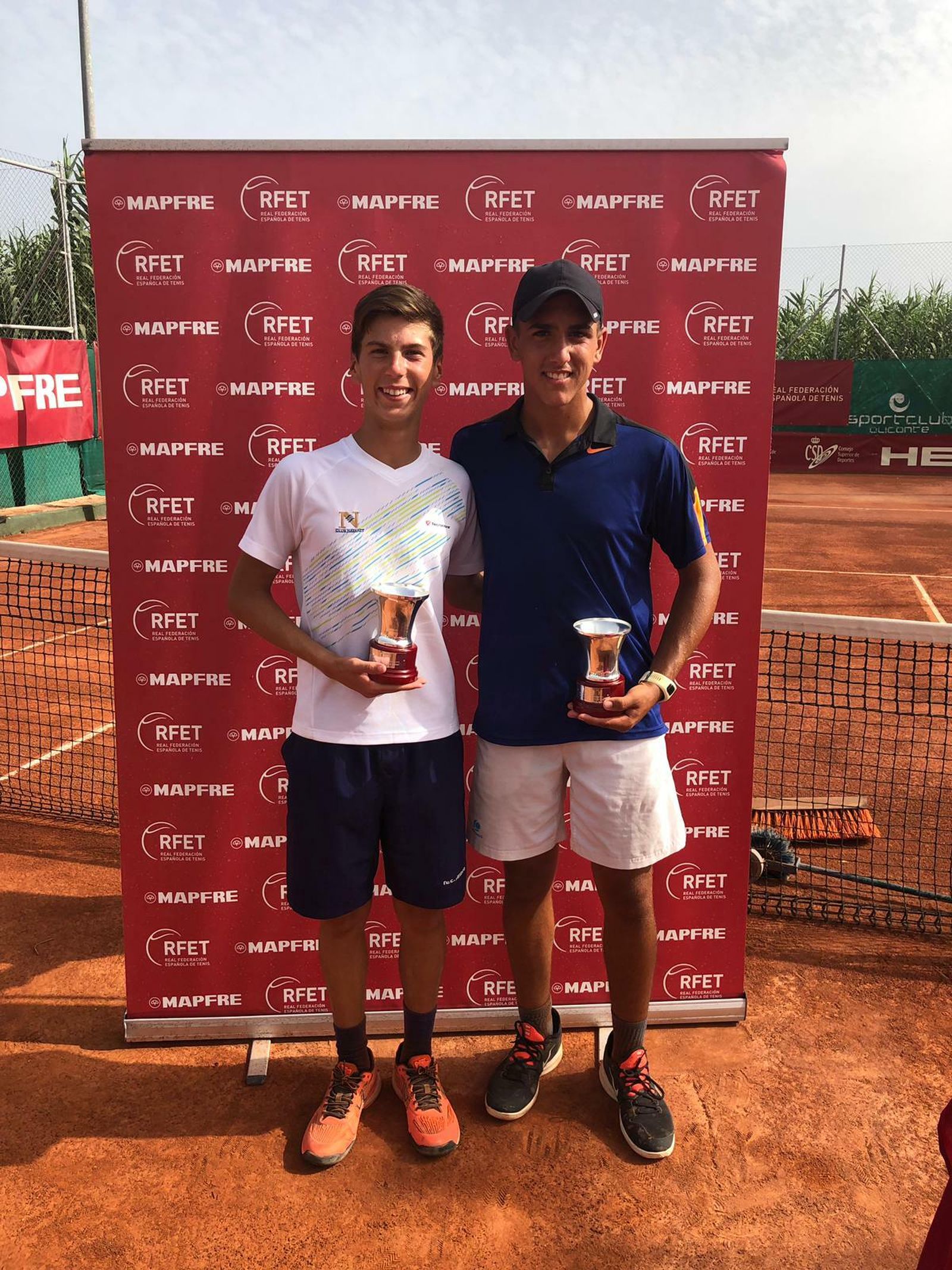 Sergio Ramírez -izquierda, y Jordi Domenech, campeones de España en dobles.