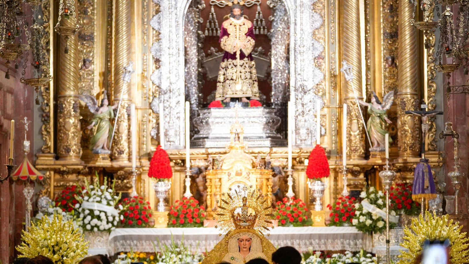 Todos querían captar este momento en su móvil.