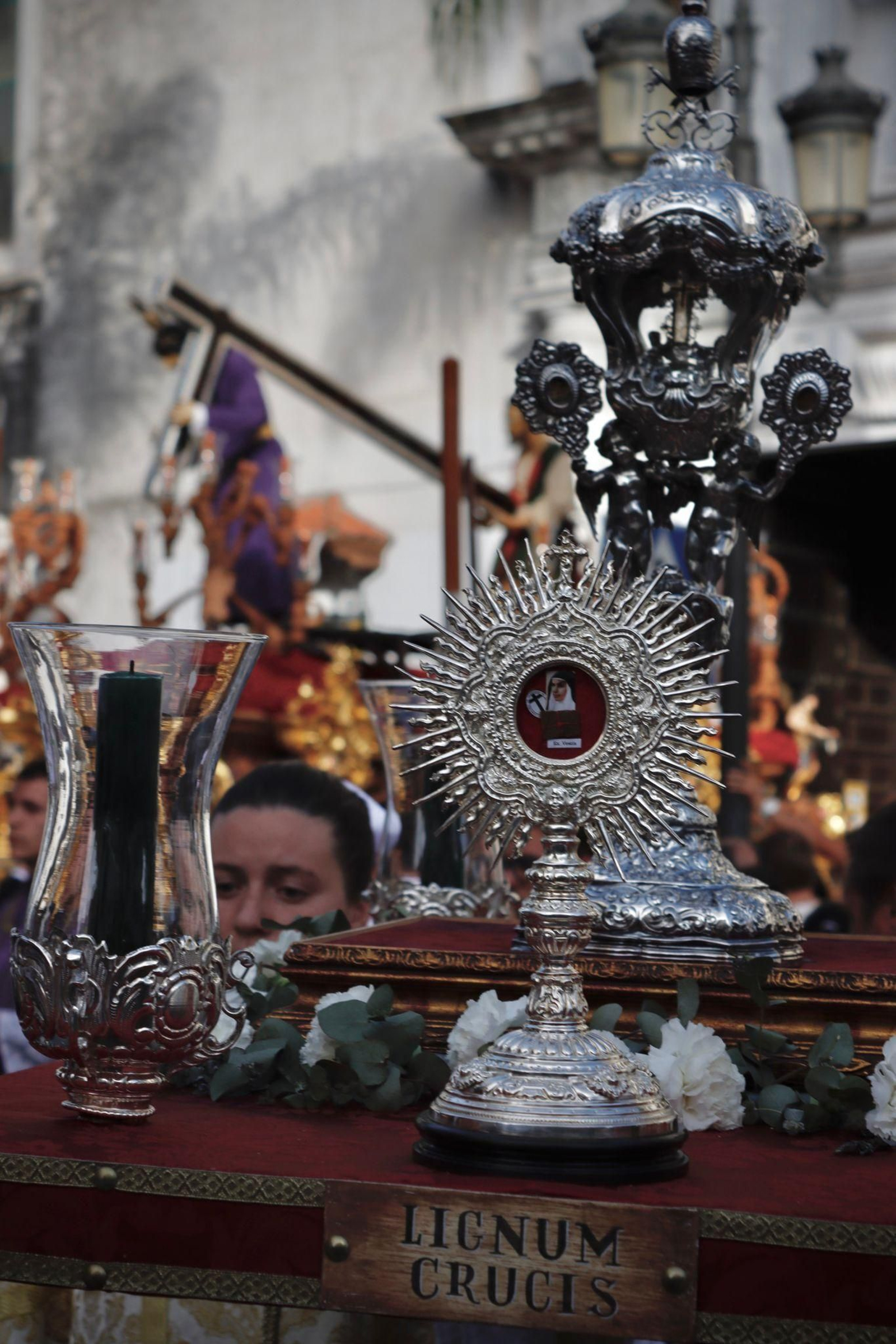 Lunes Santo en El Puerto 2023: Las imágenes de Los Afligidos