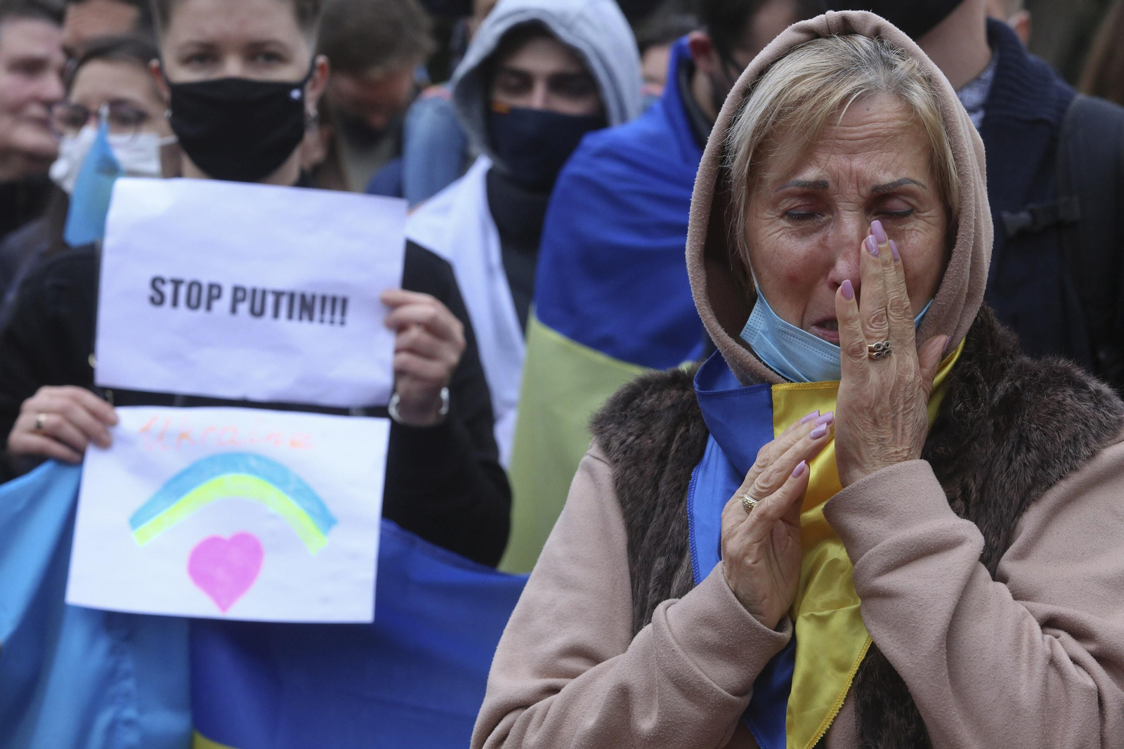 Las fotos de la concentración en Málaga para implorar la paz