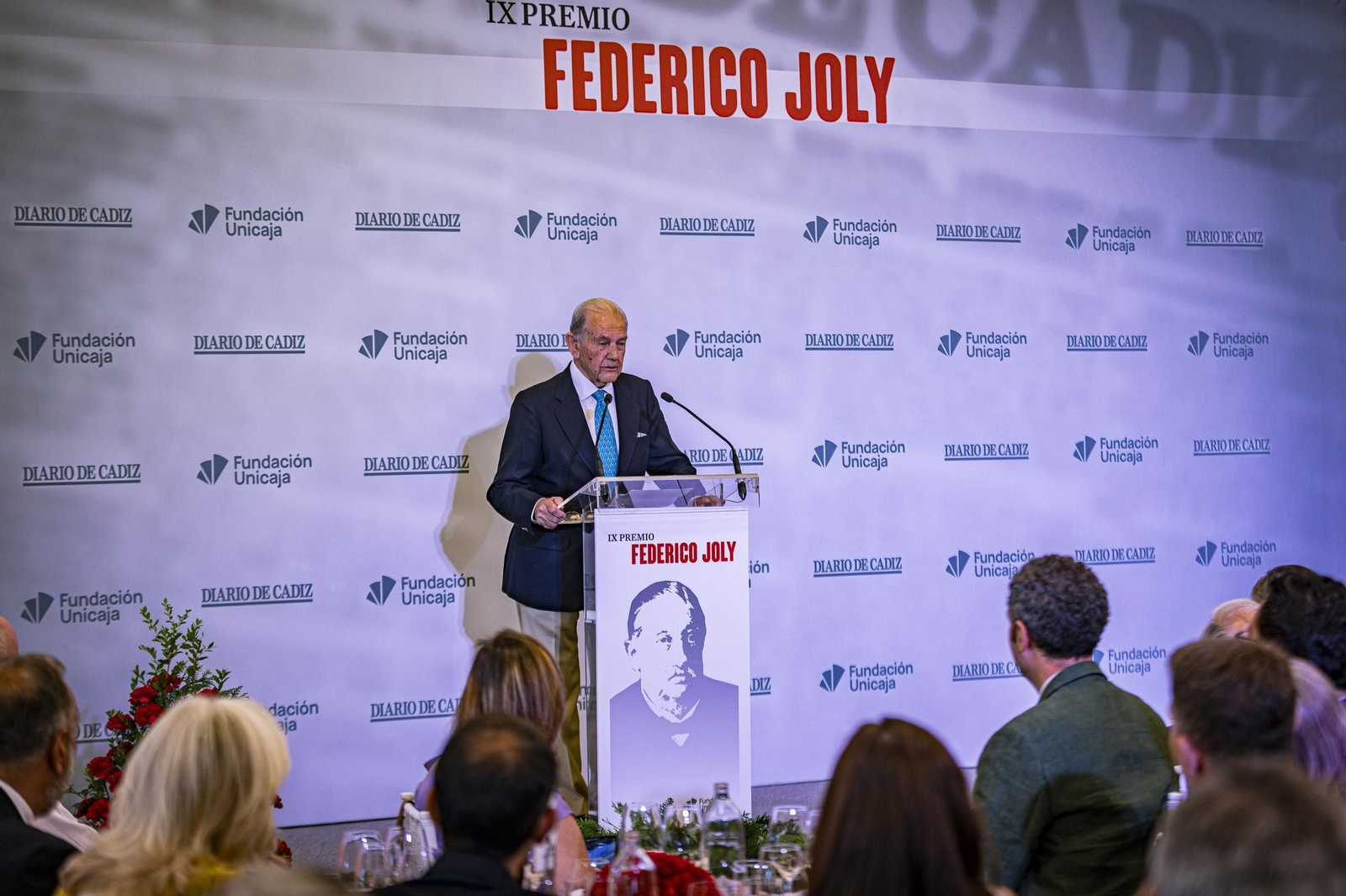 Las imágenes de la entrega del IX Premio Federico Joly a José Bohórquez Mora-Figueroa en Cádiz