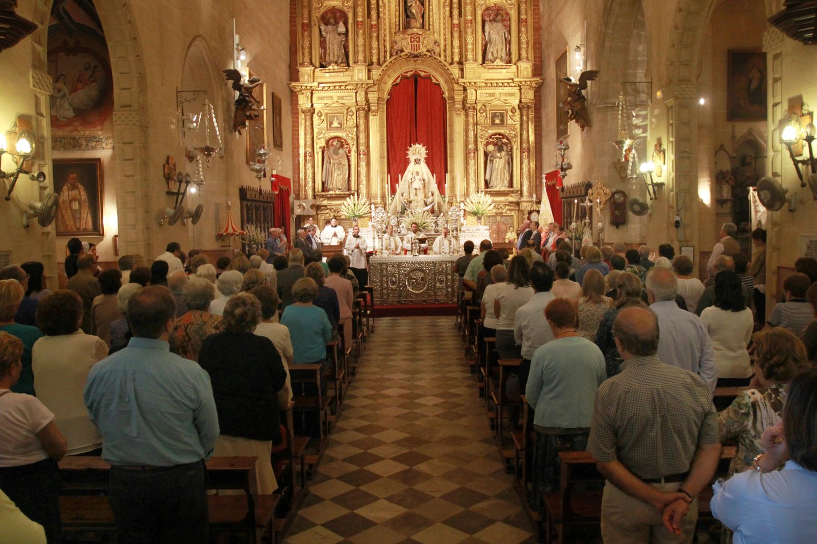 Basílica de la Merced en la celebración de la novena.
