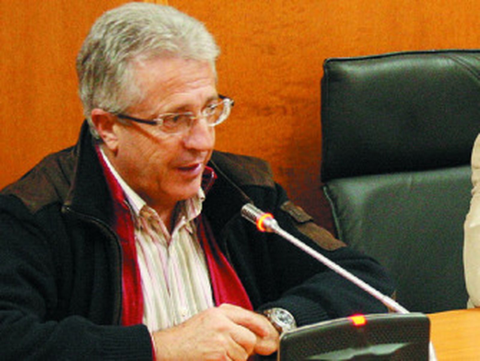 Manuel Lucas Matheu responderá a los internautas de elalmeria.es