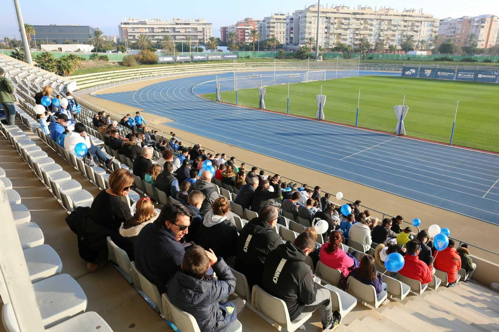 Las fotos del entrenamiento del Málaga a puerta abierta Las fotos del entrenamiento del Málaga a puerta abierta