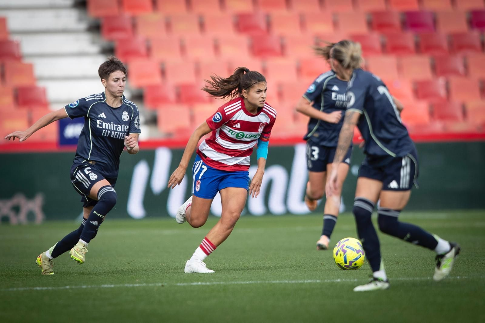 Las mejores imágenes del Granada Femenino-Real Madrid