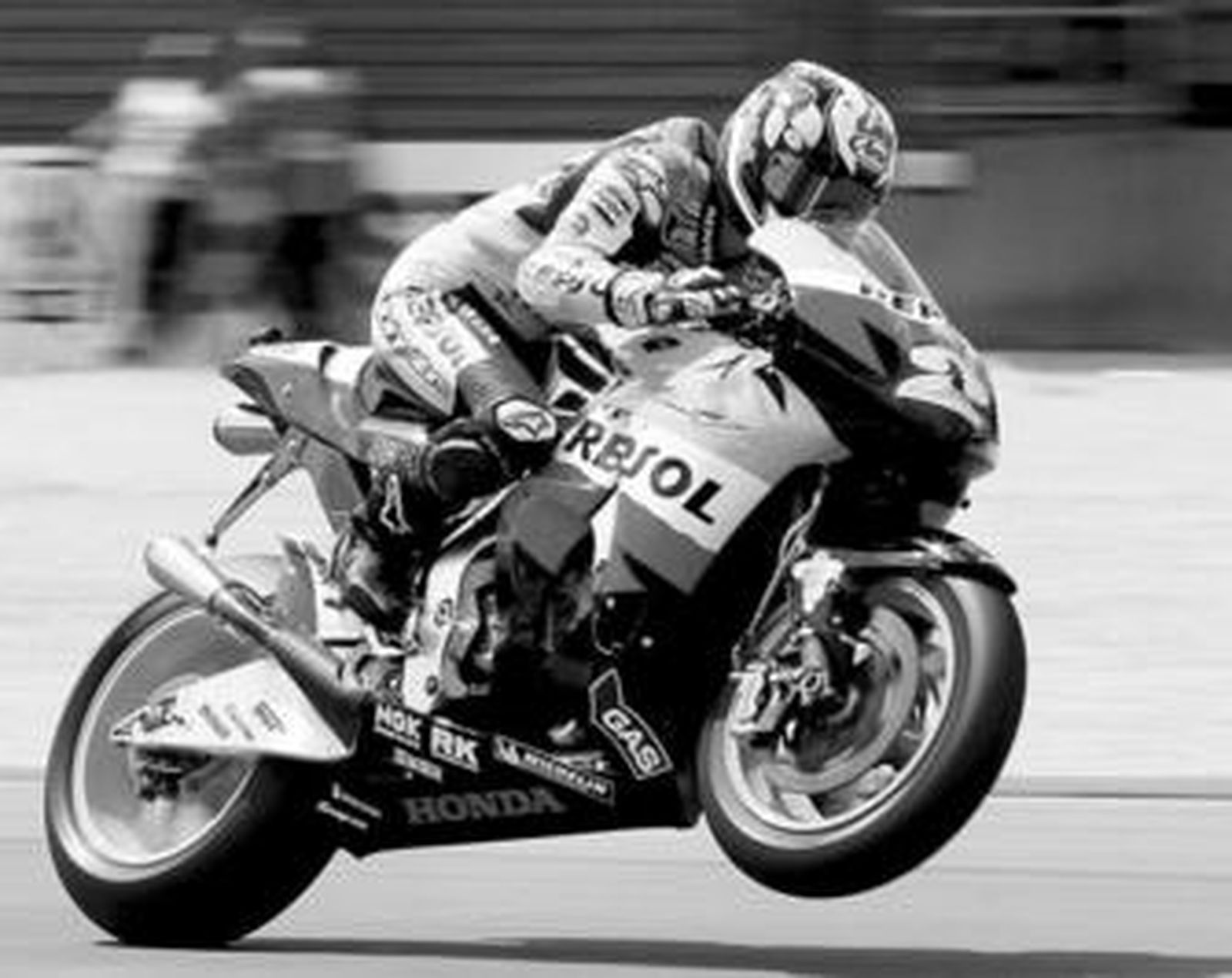 Dani Pedrosa, en acción durante la sesión de entrenamientos de ayer en Holanda.