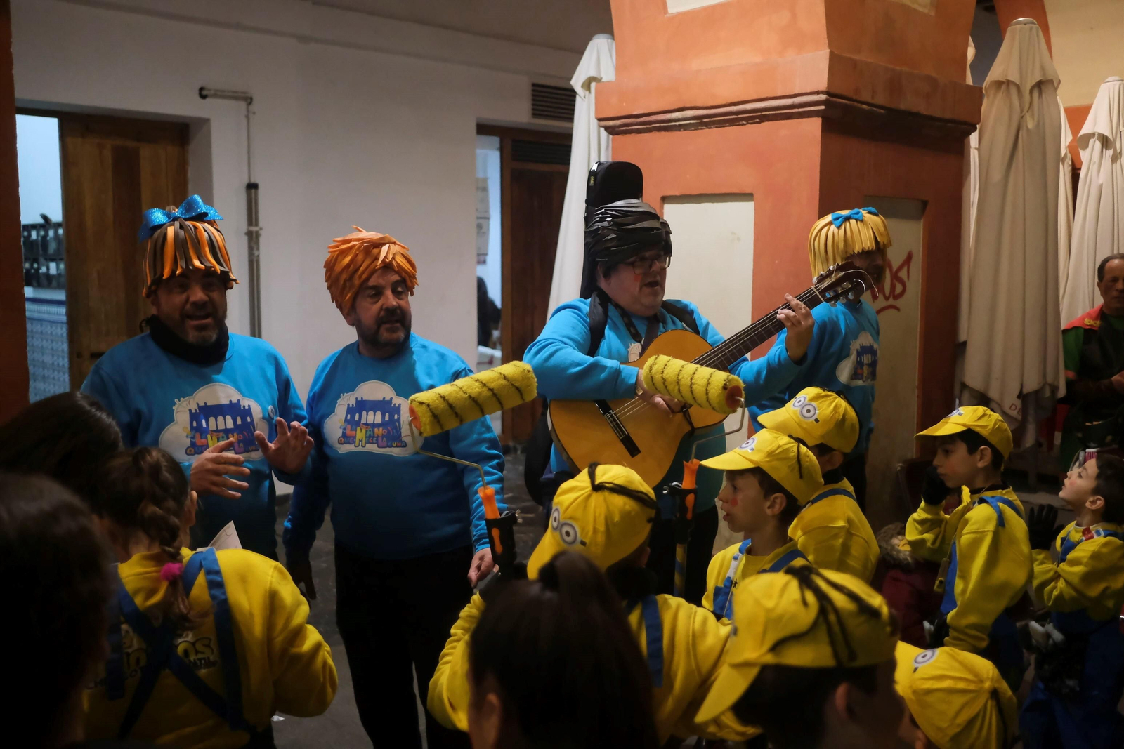El Carnaval de Córdoba conquista las calles, en imágenes