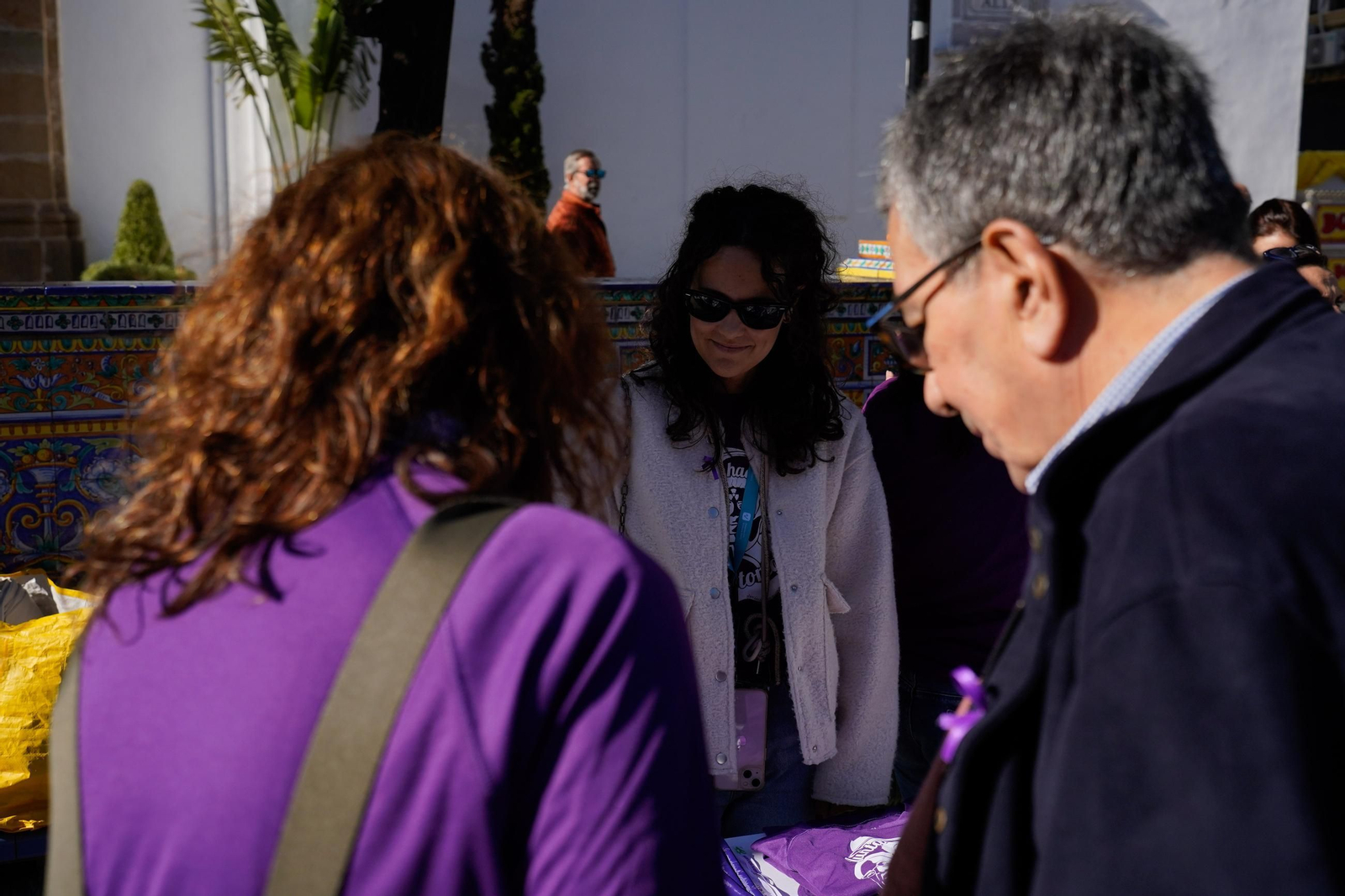 Fotos de los actos de Victoria Kent por el día contra la violencia machista