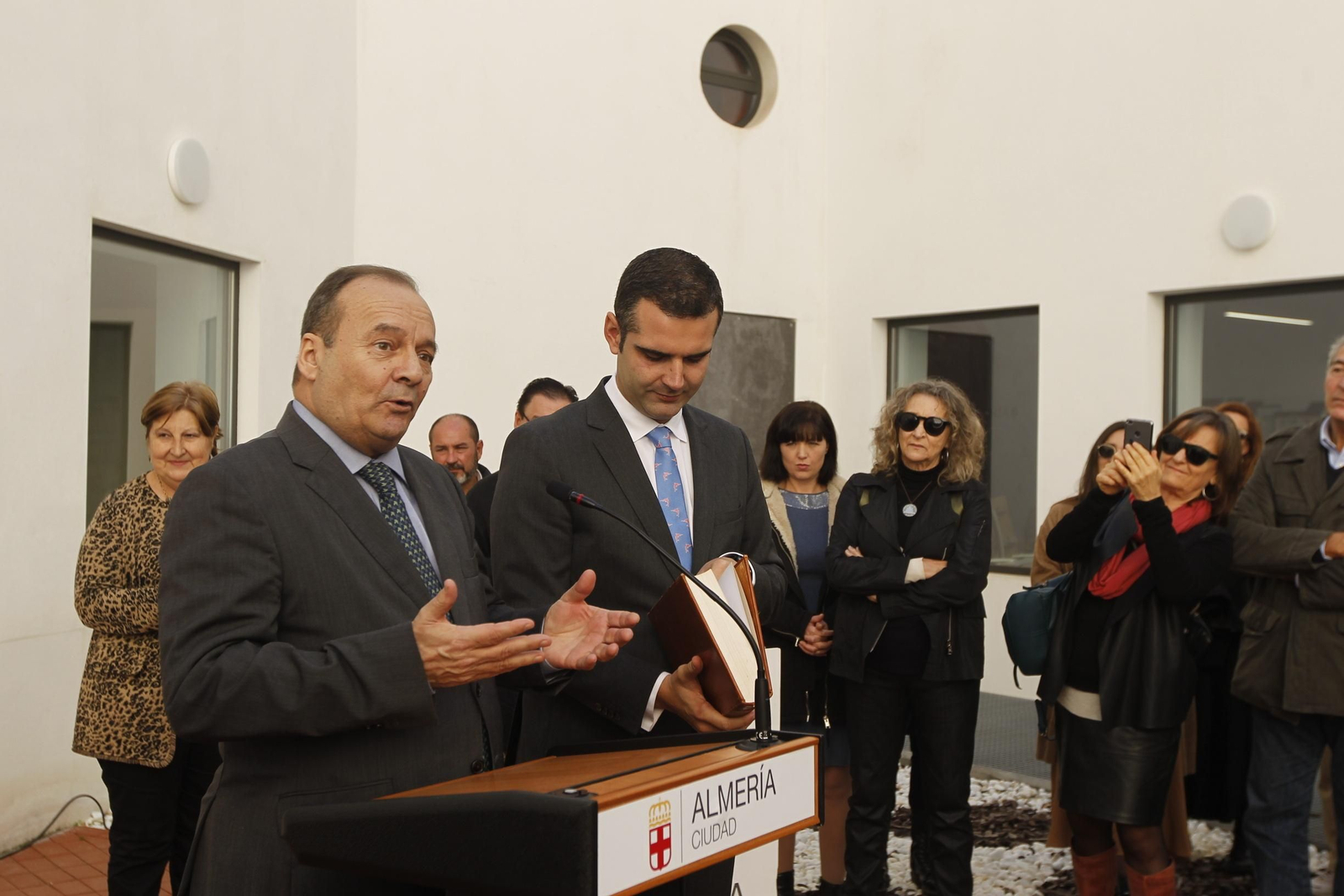 Fotogalería inauguración Biblioteca Central Municipal José María Artero. Almería