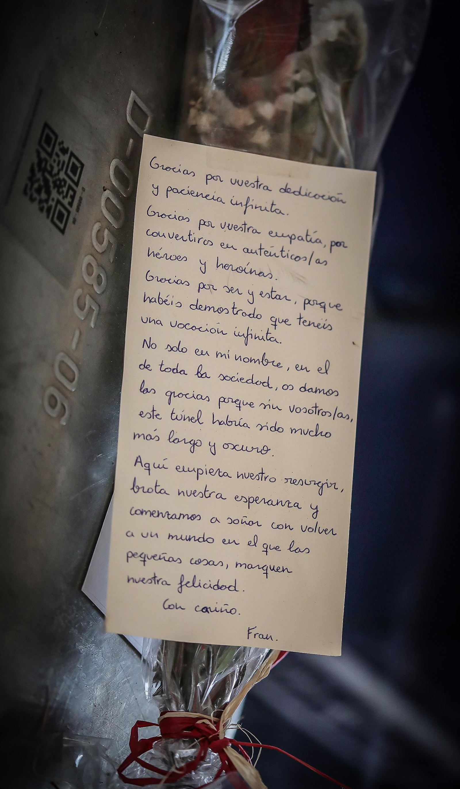 Sanitarios vacunan diariamente en Ifeca a miles de ciudadanos