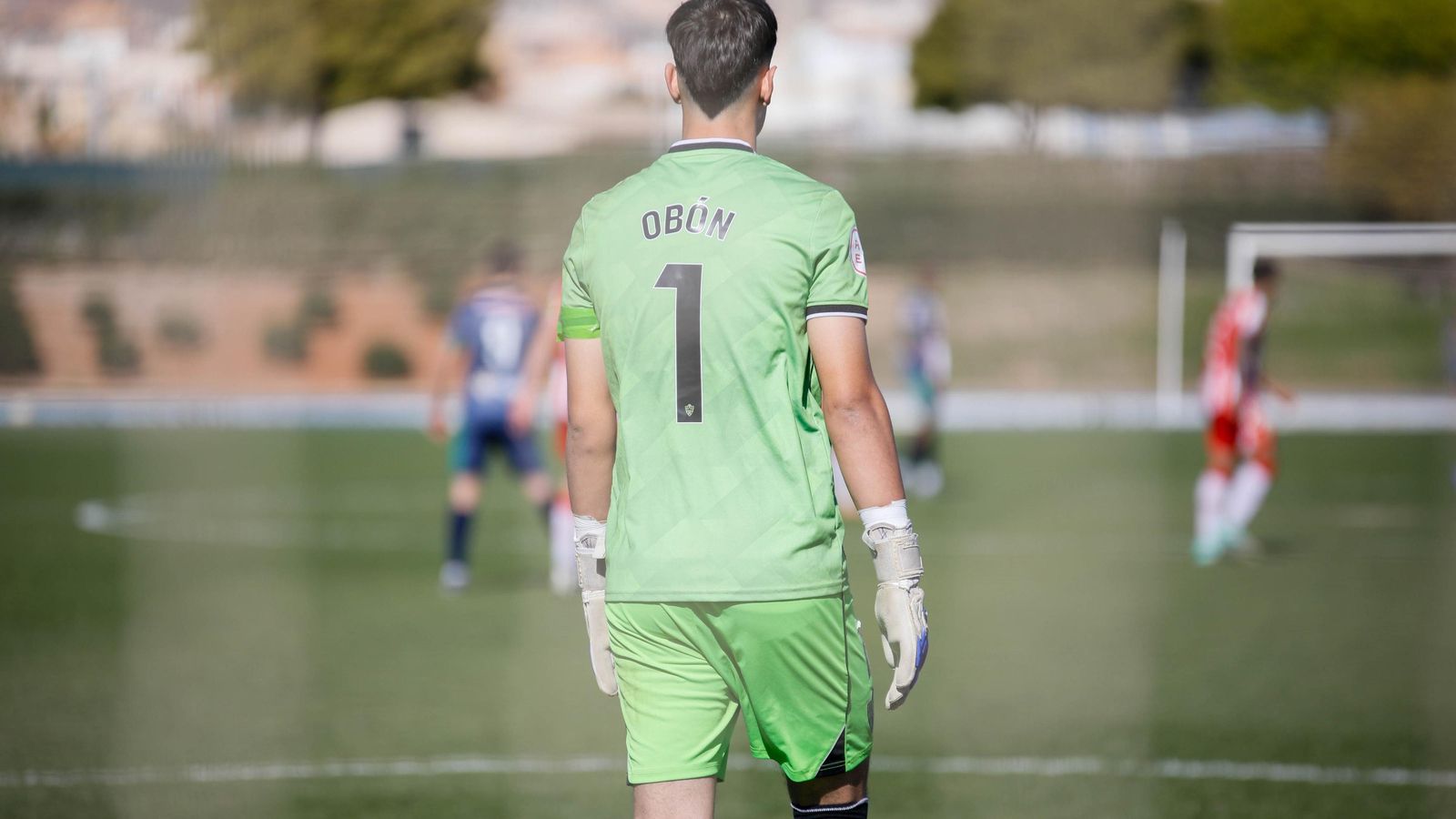 Manu Obón, posible reemplazo de Bruno Iribarne para el encuentro contra el Atlético Malagueño.