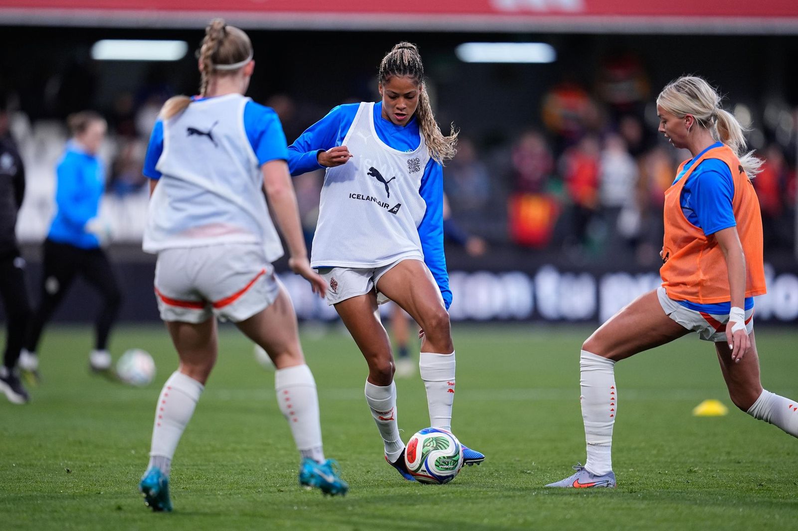 Las fotos del España-Islandia de fútbol femenino