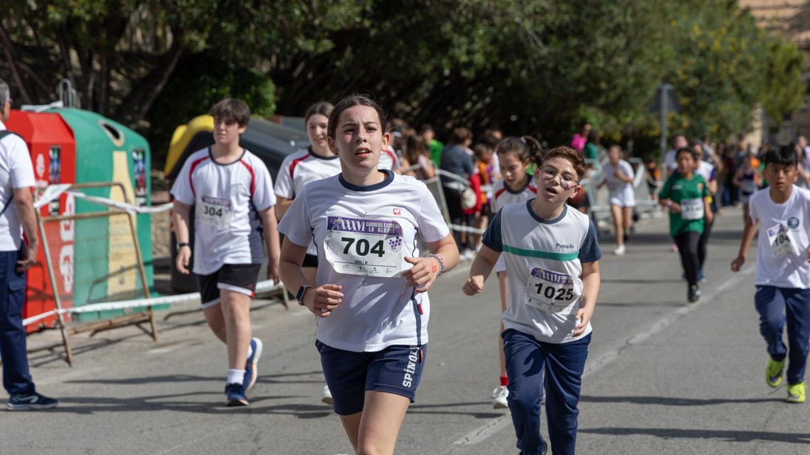 La carrera escolar de “La Gloria” que aúna inclusión y solidaridad, en imágenes