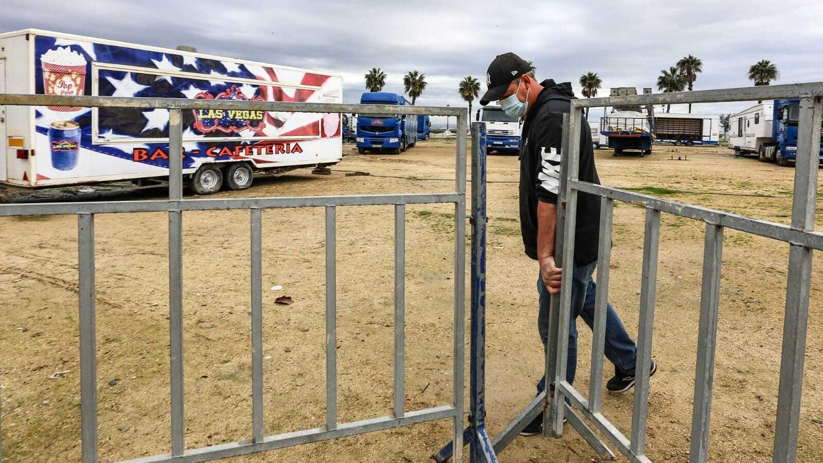 El circo Las Vegas, acampado en San Fernando desde finales de octubre.