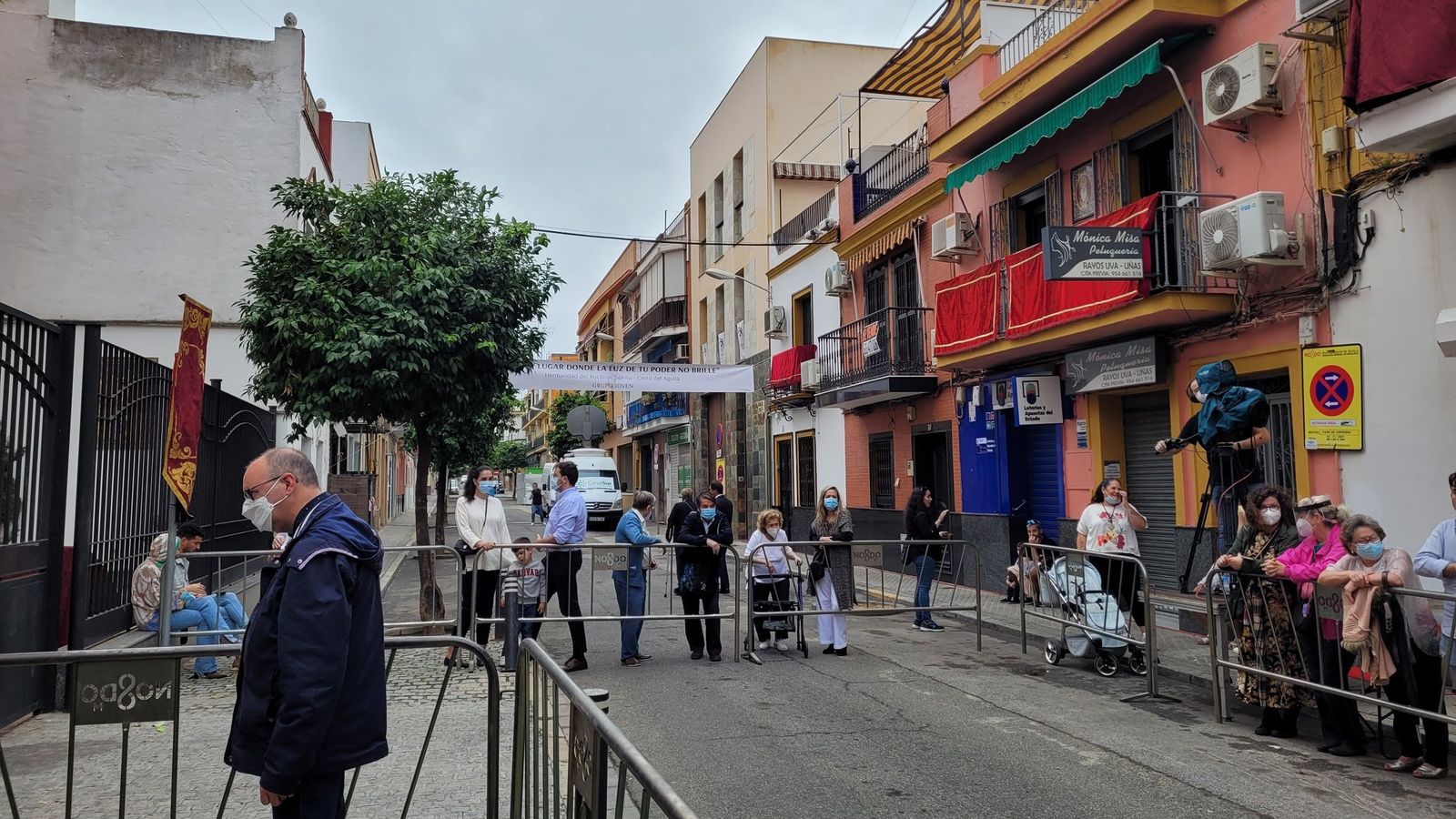 Vecinos del Cerro del Águila esperaban la llegada del Señor