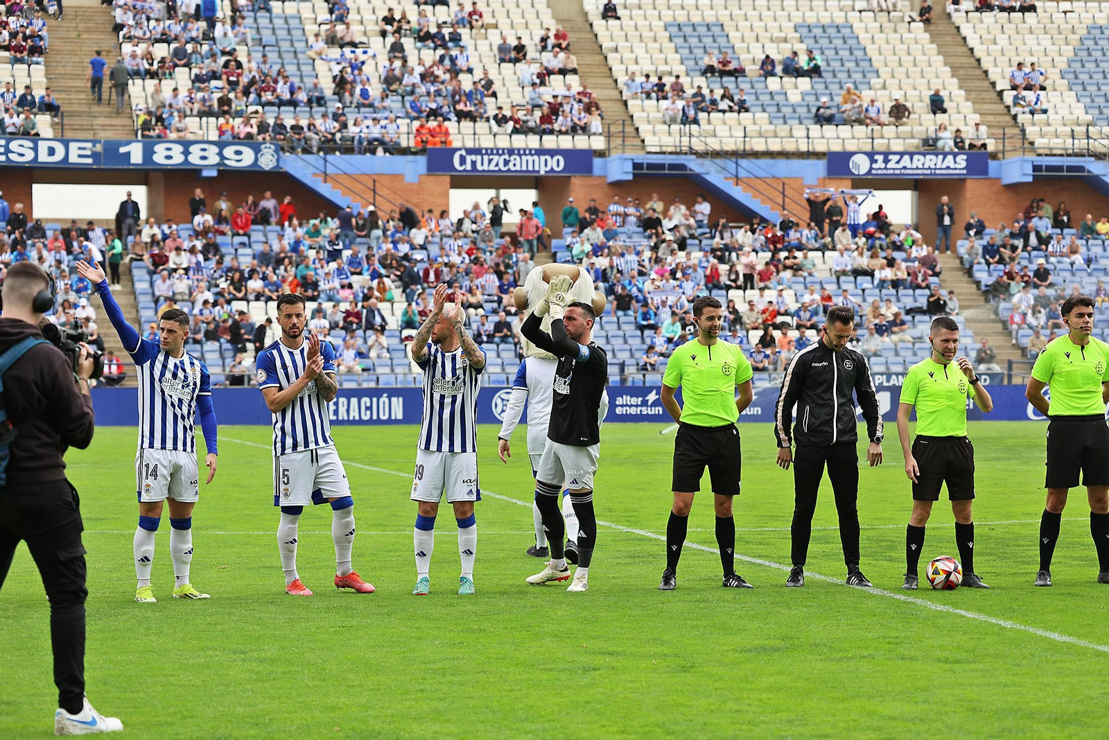 Imágenes del encuentro entre el Recreativo de Huelva y la AD Mérida