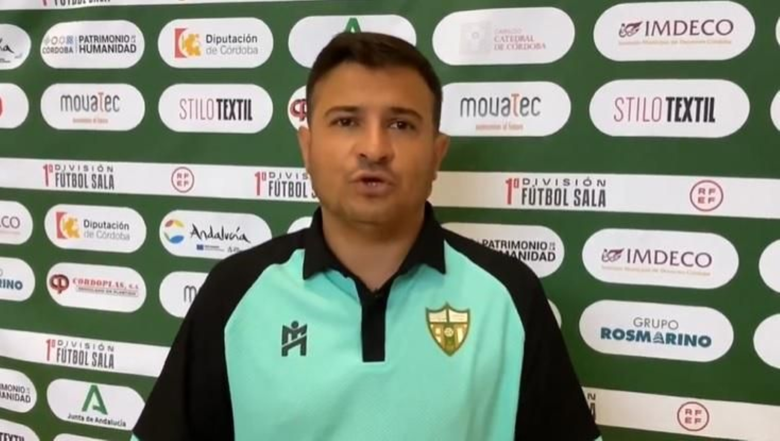 Emanuel Santoro, el técnico del Córdoba Futsal.