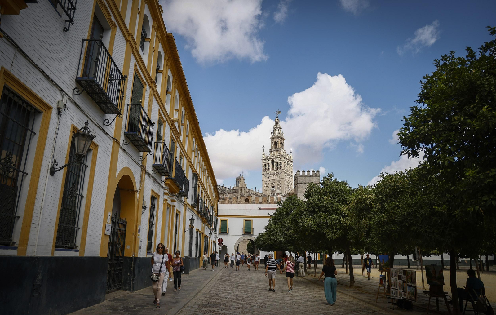 El Patio de Banderas.
