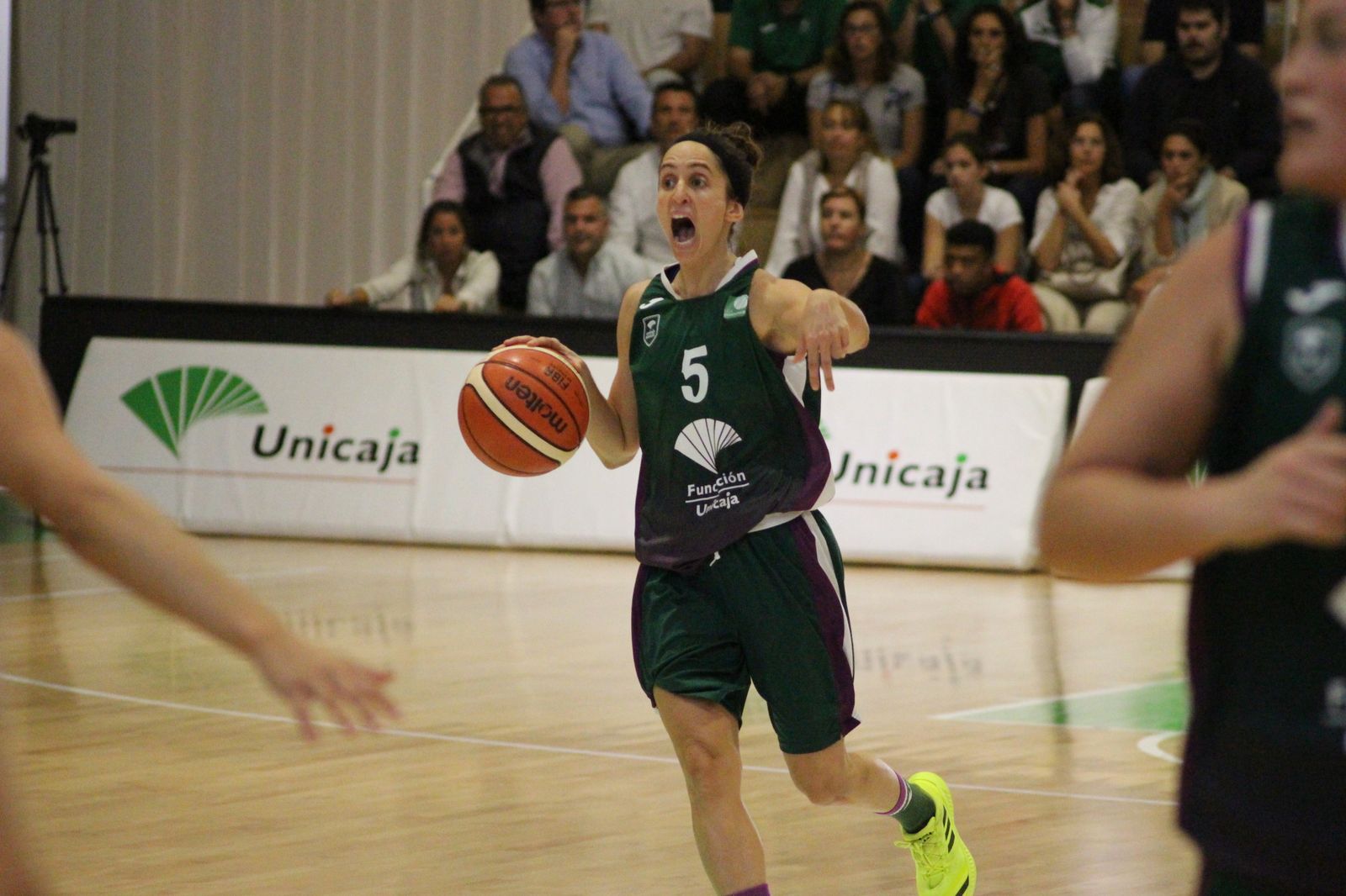 Las fotos del Unicaja Femenino-RaCa Granada