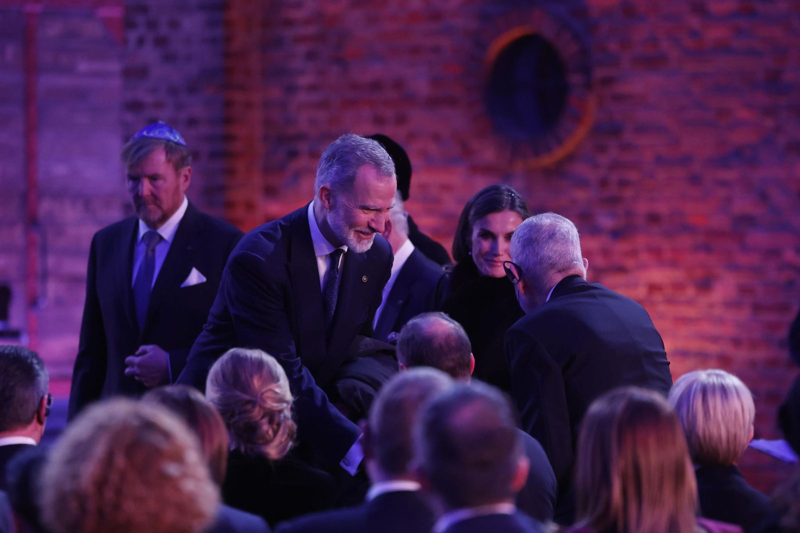 Los Reyes de España asisten al 80 aniversario de la liberación del campo de concentración de Auschwitz