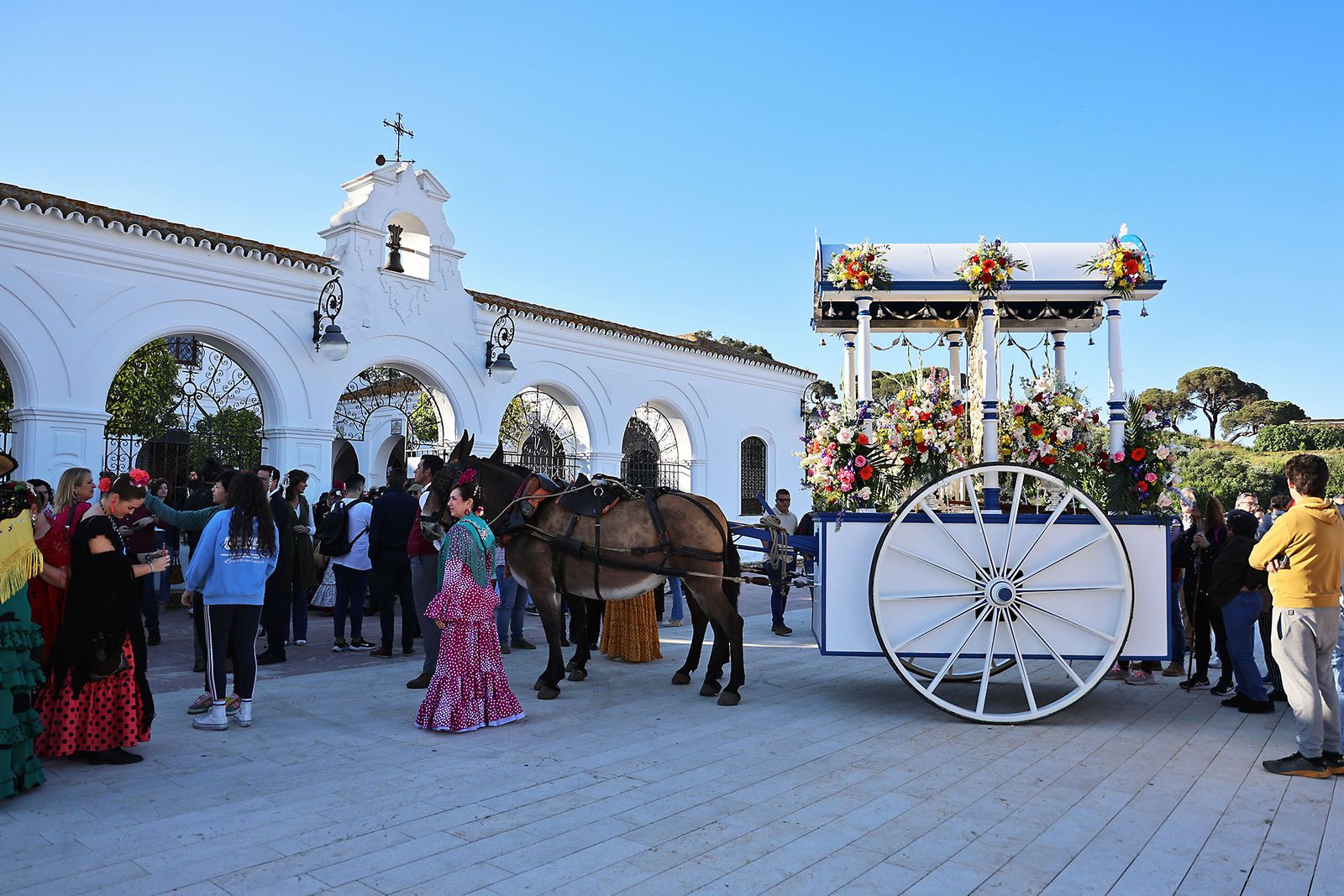 Imágenes de la salida de la Hermandad Ntra Sra de la Peña de Huelva