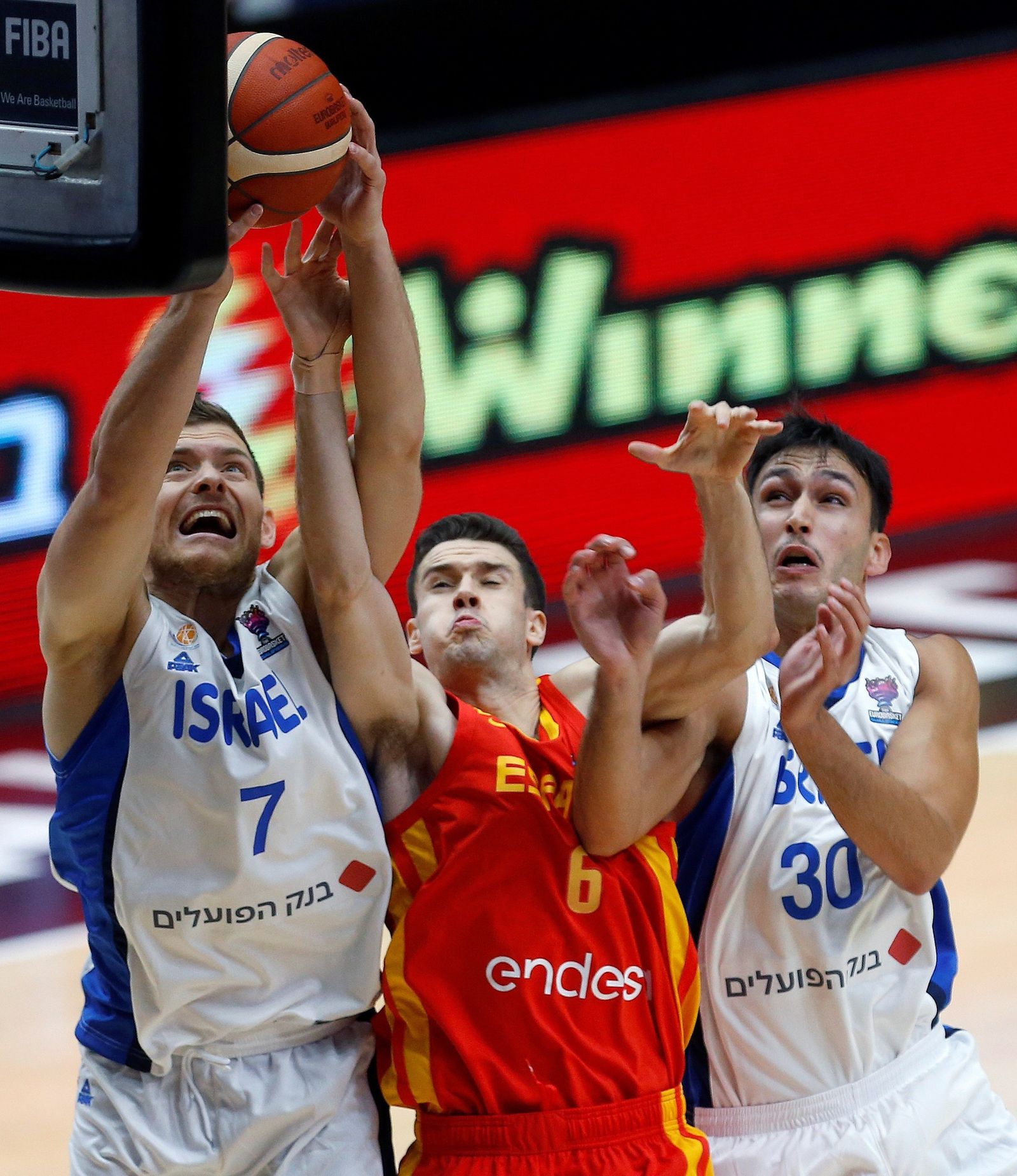 Las fotos de los jugadores del Unicaja en el Israel-España