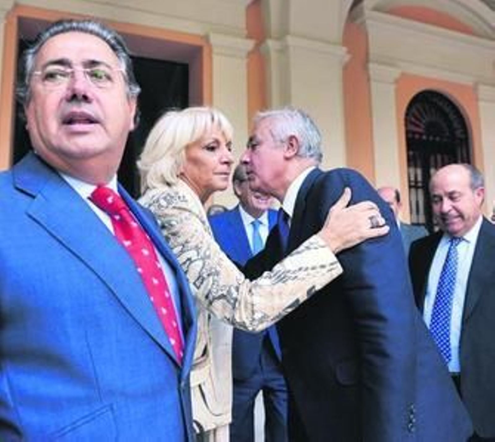 Arenas dice que las cuentas son "más crisis y más paro"