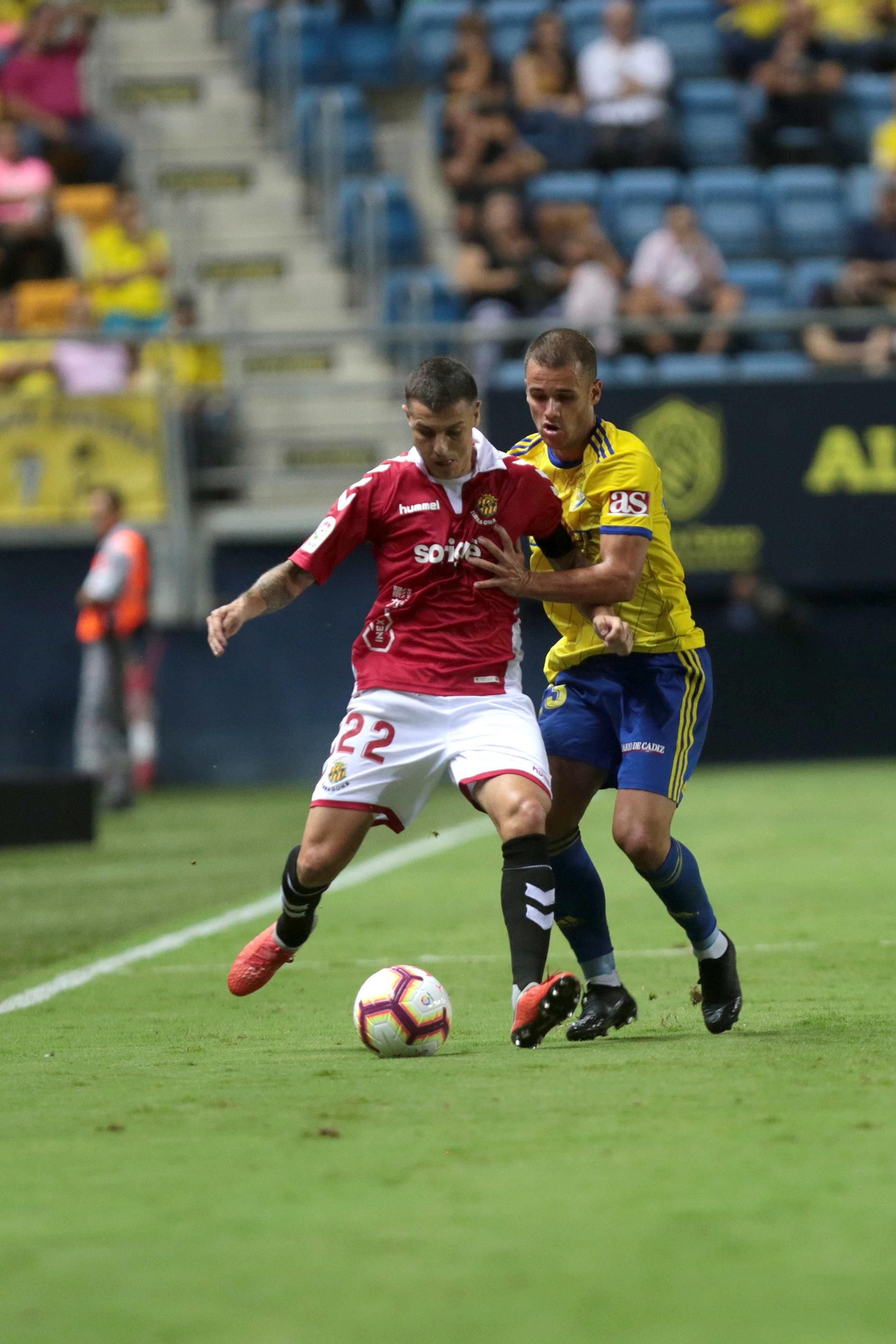 Las imágenes del Cádiz-Nástic