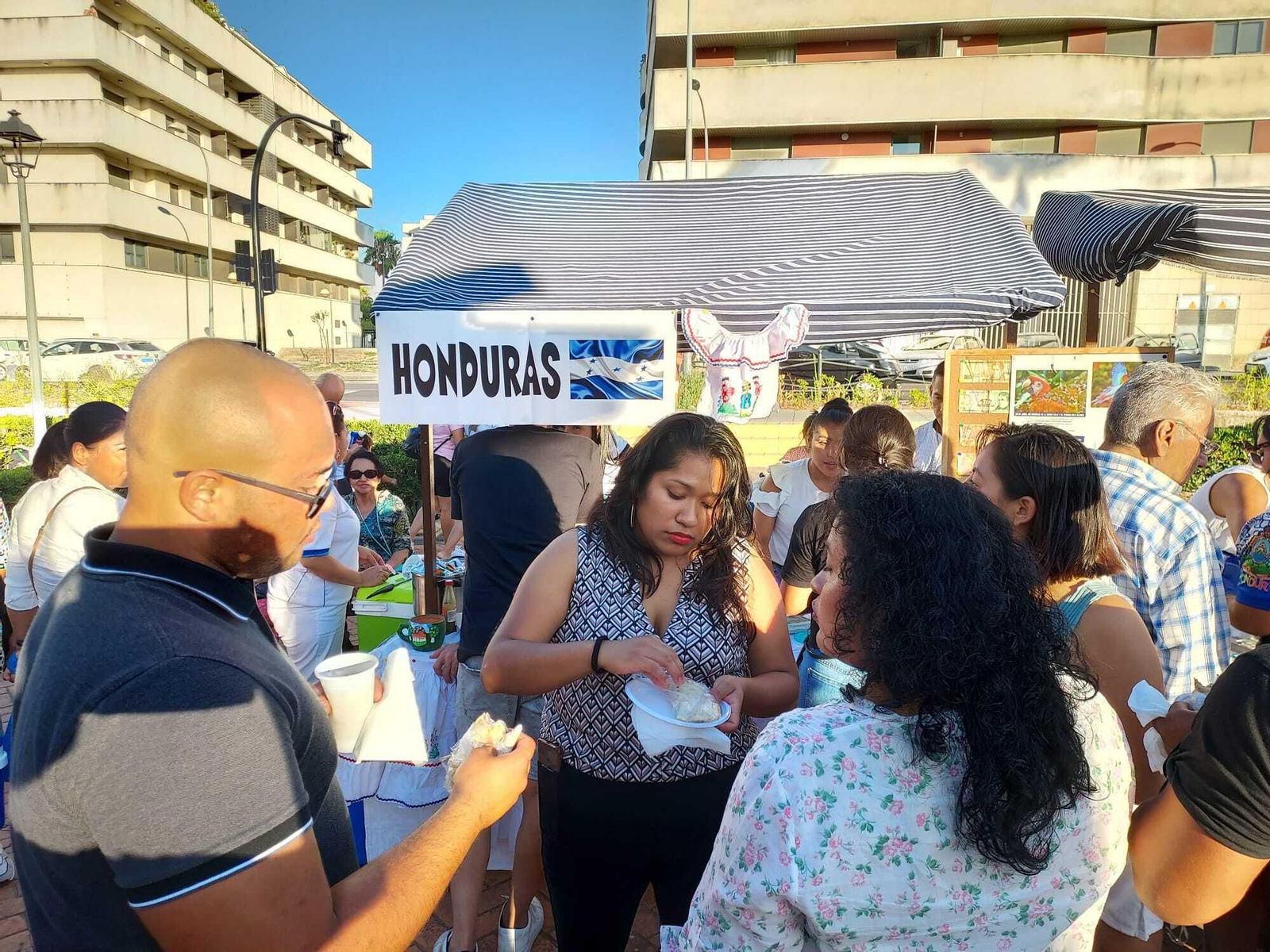 IV Velada Multicultural de la Barriada de Los Milagros de El Puerto