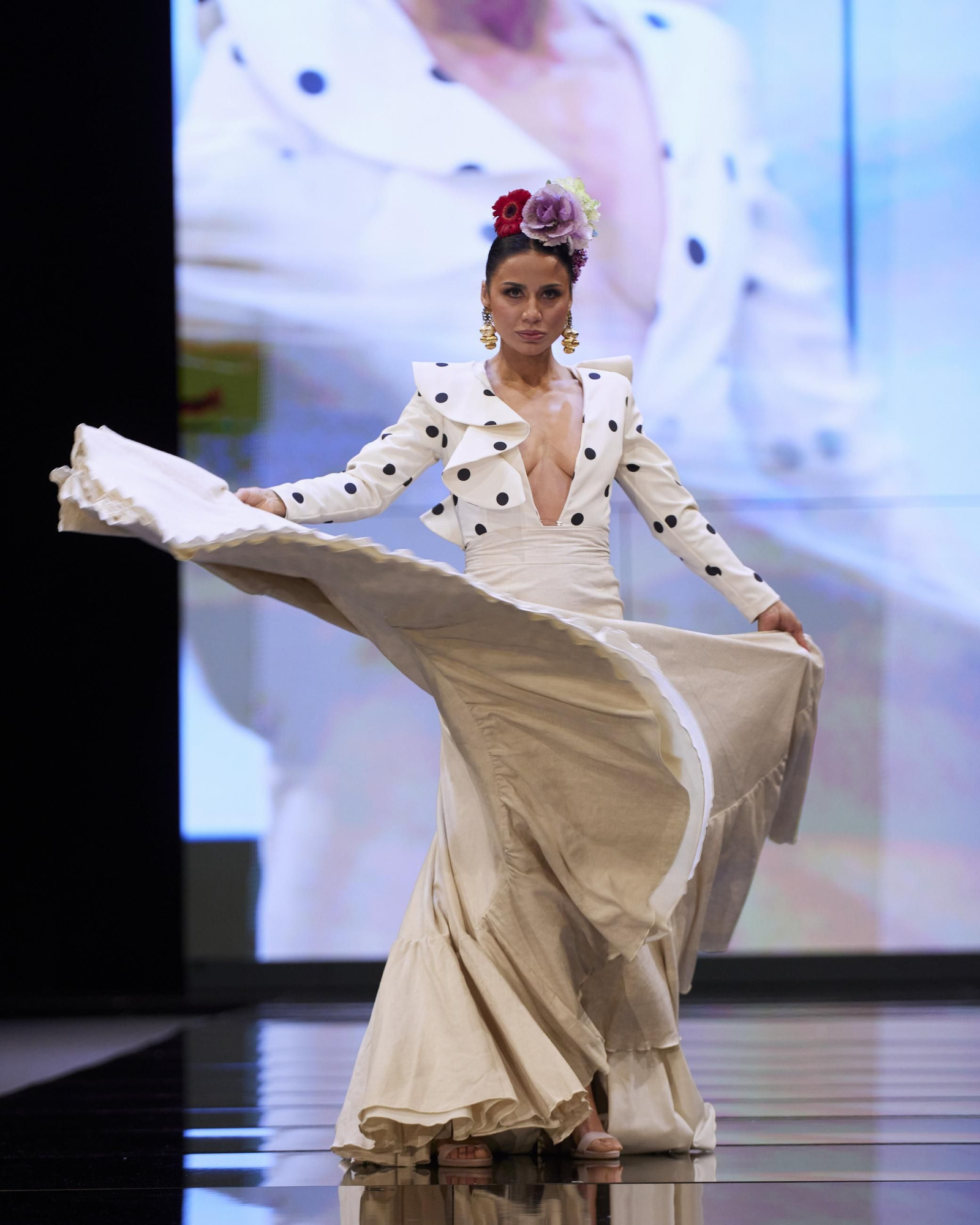 El desfile de Raquel Bollo en SIMOF 2025, todas la fotos