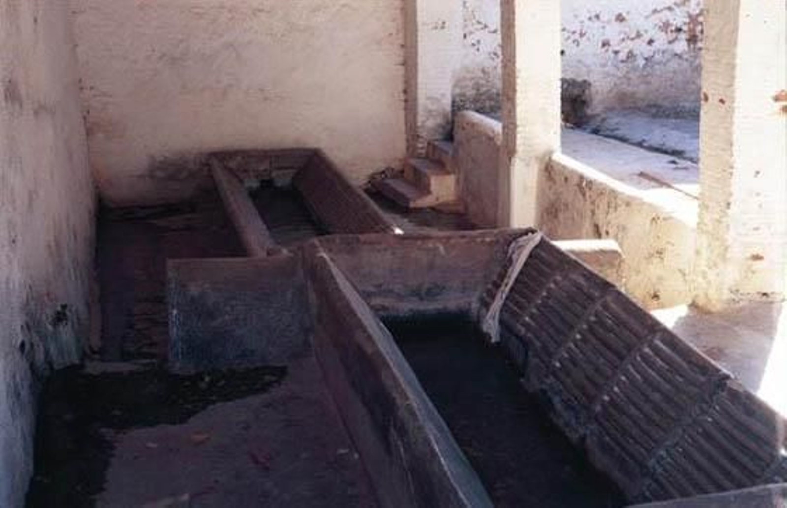 Ayuntamiento de Moraleda de Zafayona. Lavadero.