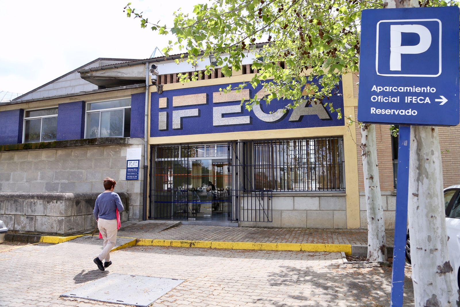 Entrada a las instalaciones de Ifeca.