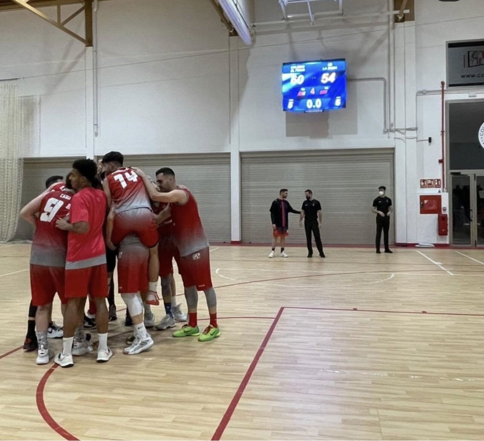 El Colegio El Pinar celebra.