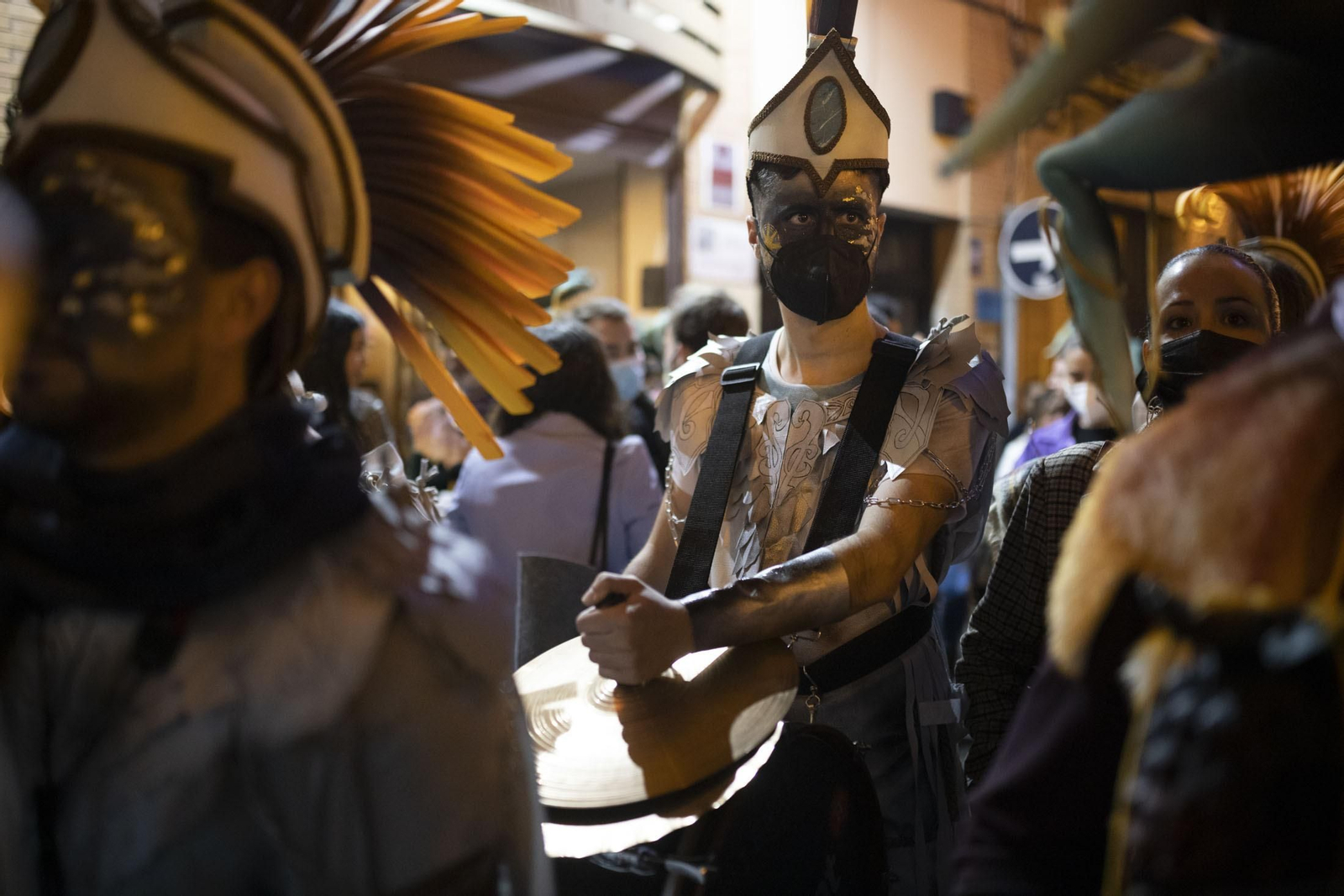 Imágenes del ambiente en el cuarto día del concurso de agrupaciones del Carnaval Colombino
